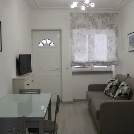 Sun & Wave Ii Nazaré